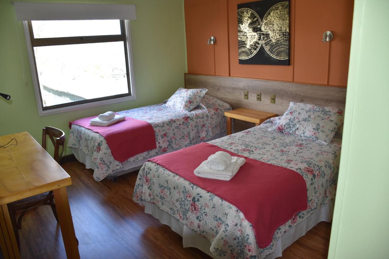 Asoi Hostal Puerto Natales Ngoại thất bức ảnh