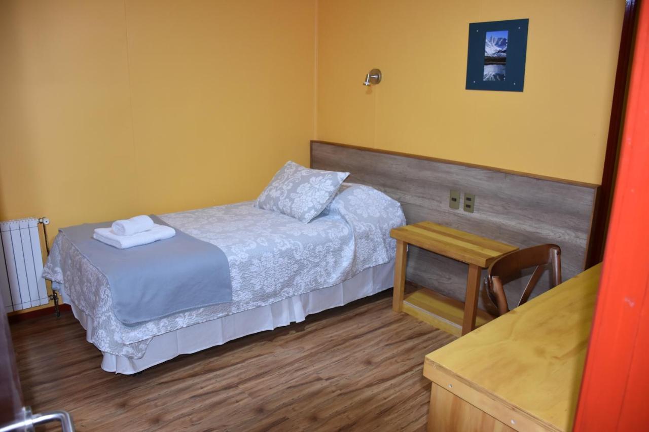 Asoi Hostal Puerto Natales Ngoại thất bức ảnh